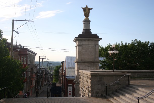 quebec city lost, us economy, great britain riots 