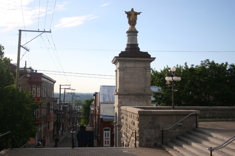 IMG_4234 quebec city lost, us economy, great britain riots