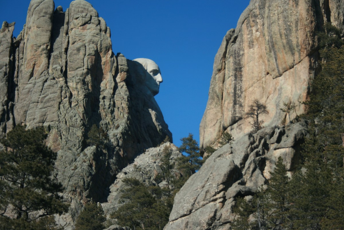 mount rushmore travel, travel blog, expat tips