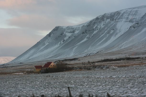 img_1297-icelandhouse